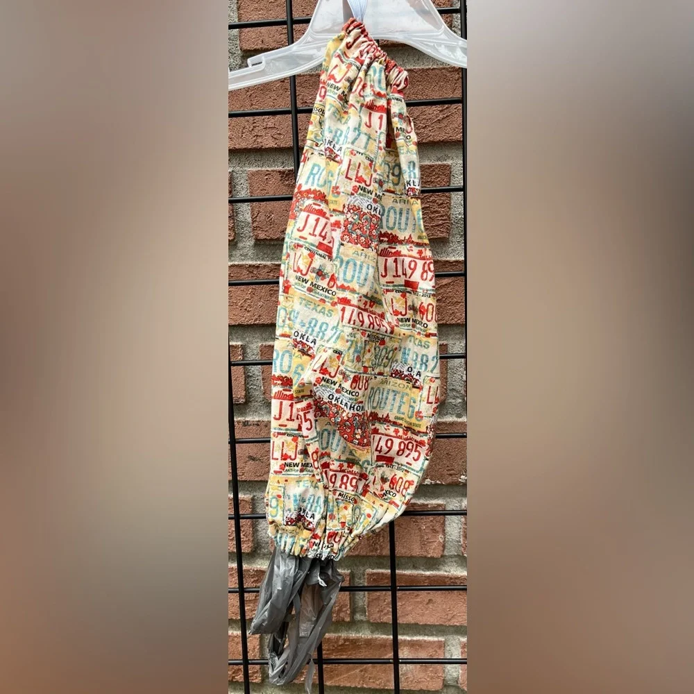 License plate trash bag holder